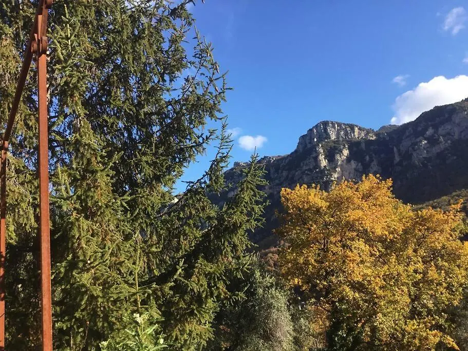 Charmante Maison Avec Piscine Gourdon  France